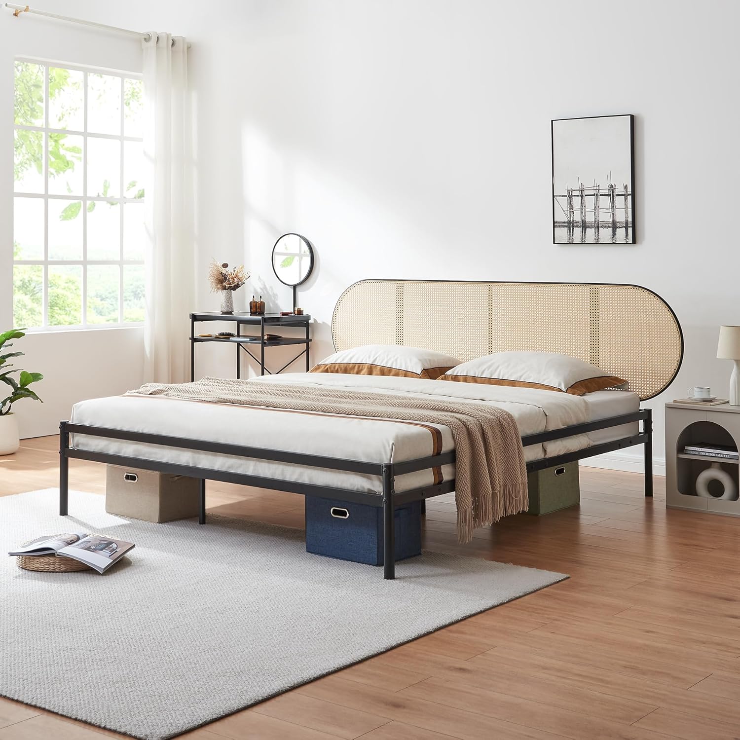 180 x 200 cm Bed Frame and Slatted Frame Metal Bed with Oval Headboard Double Bed Max 300 kg Black with Rattan Look